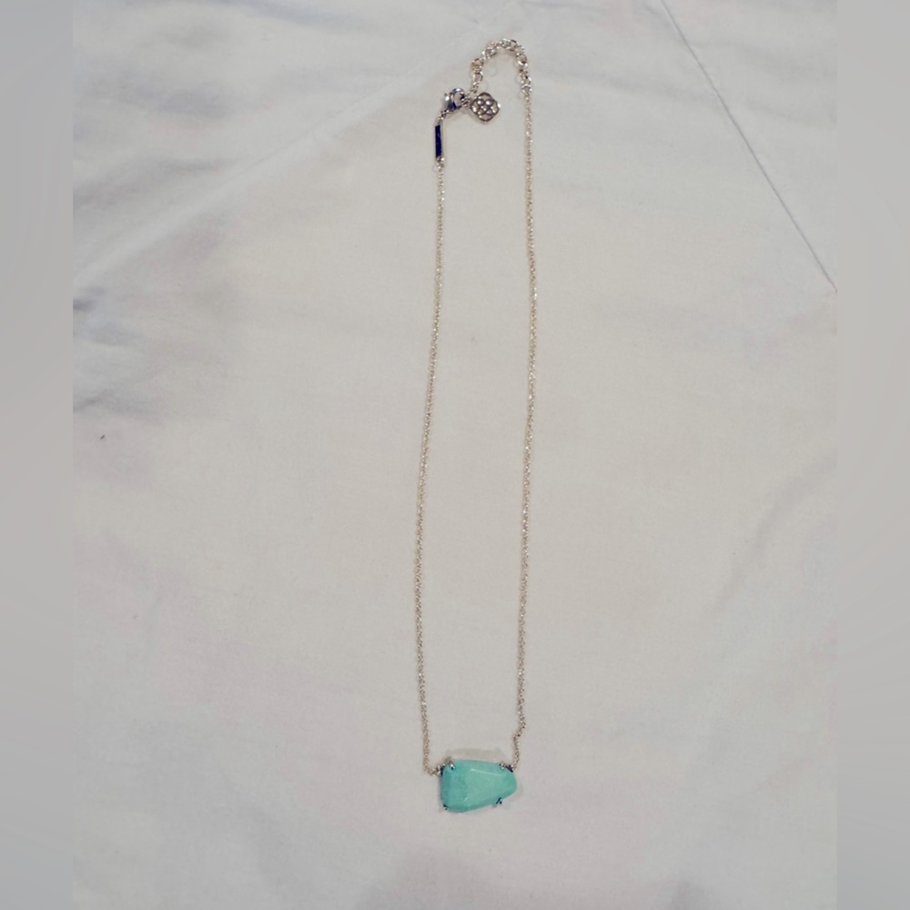 Kendra Scott Isla Necklace
